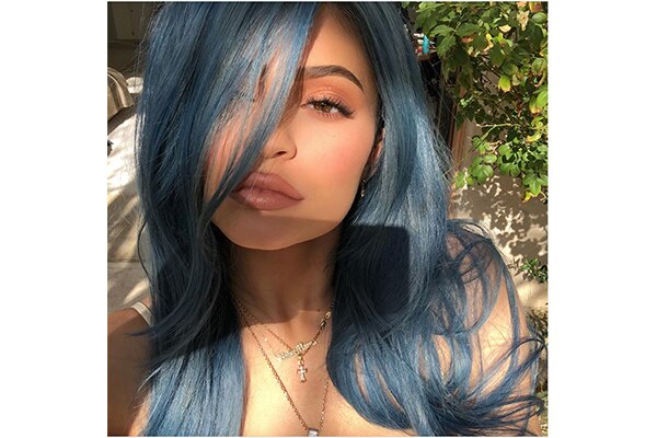 The benefits of demi-permanent hair colour The benefits of demi-permanent hair colour