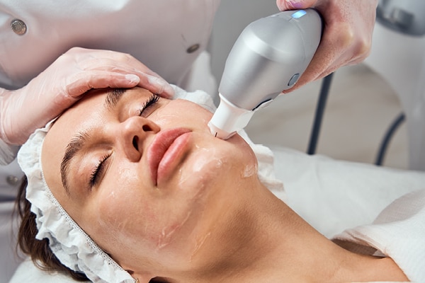 FAQs on diamond facials: