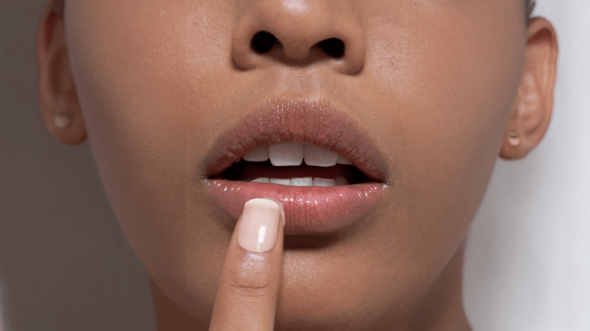 Simple ways to get rid of dark lips for a smooth, even tone