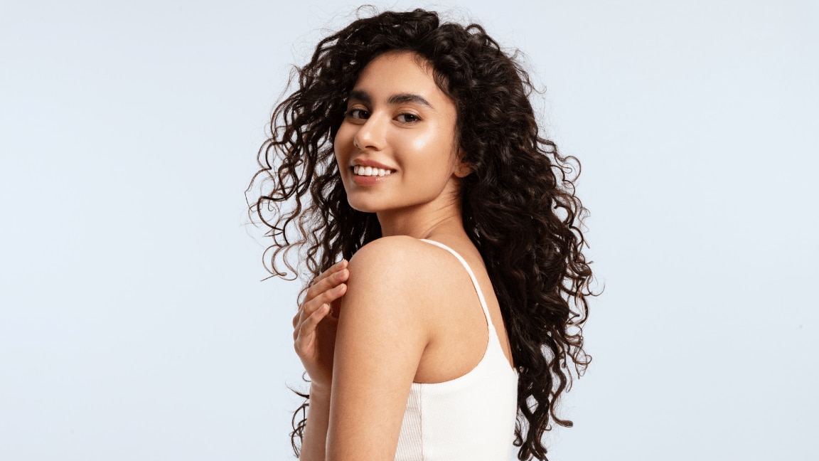 Feather cut for curly hair - A guide to styling and maintaining curls