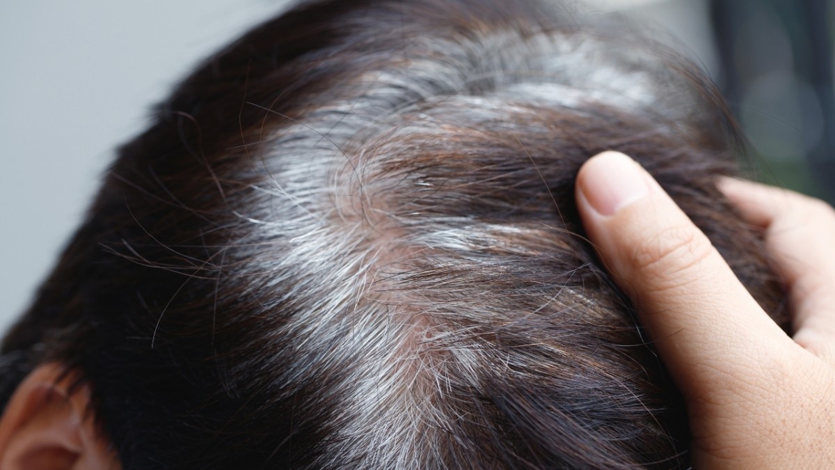 Prevents premature greying