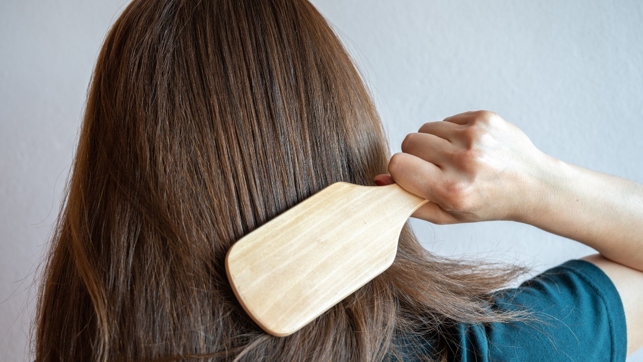 Promotes thick hair