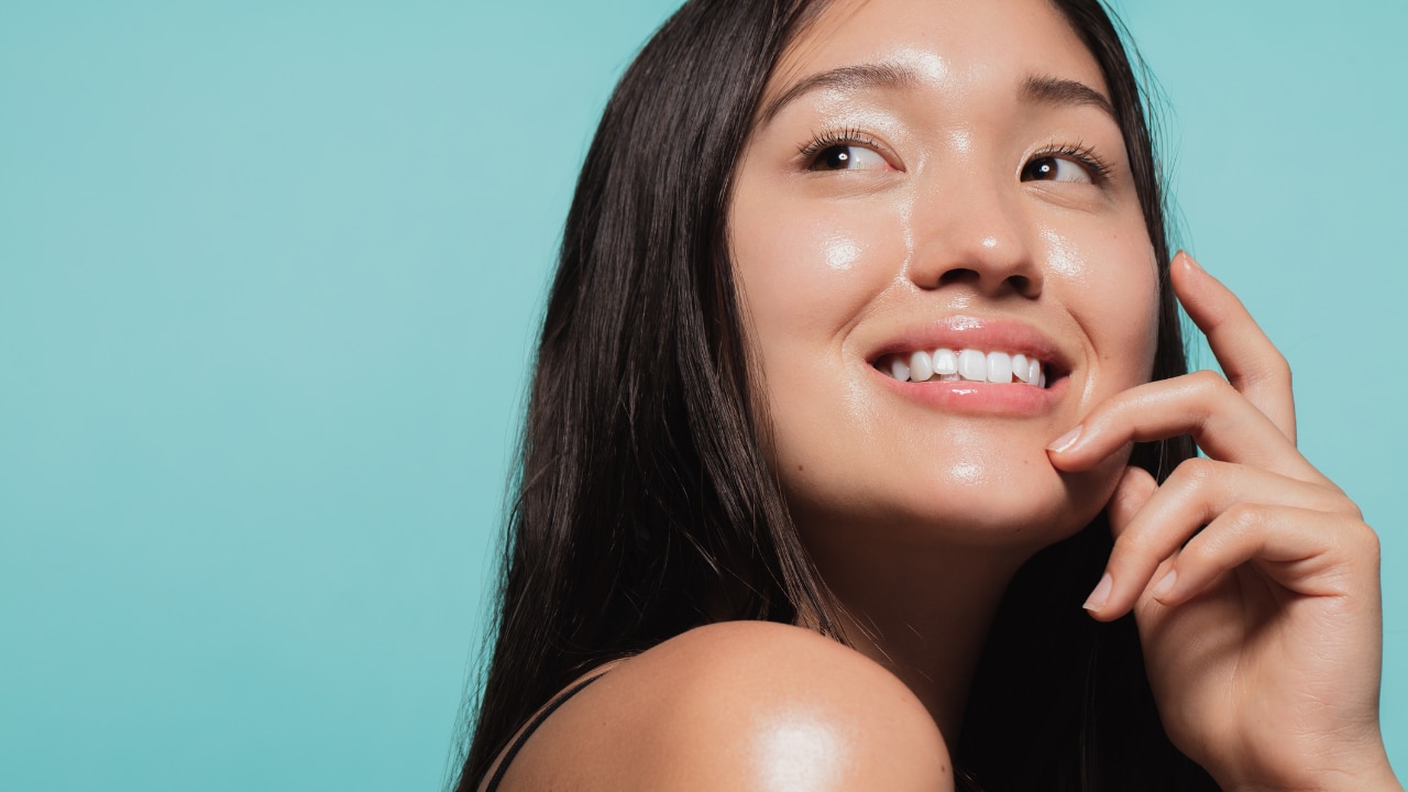 Makes skin glow