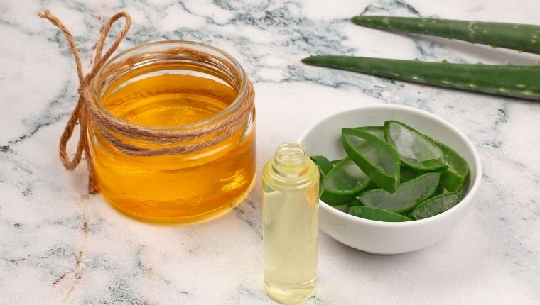 Aloe and ACV hair mask for flaky scalp
