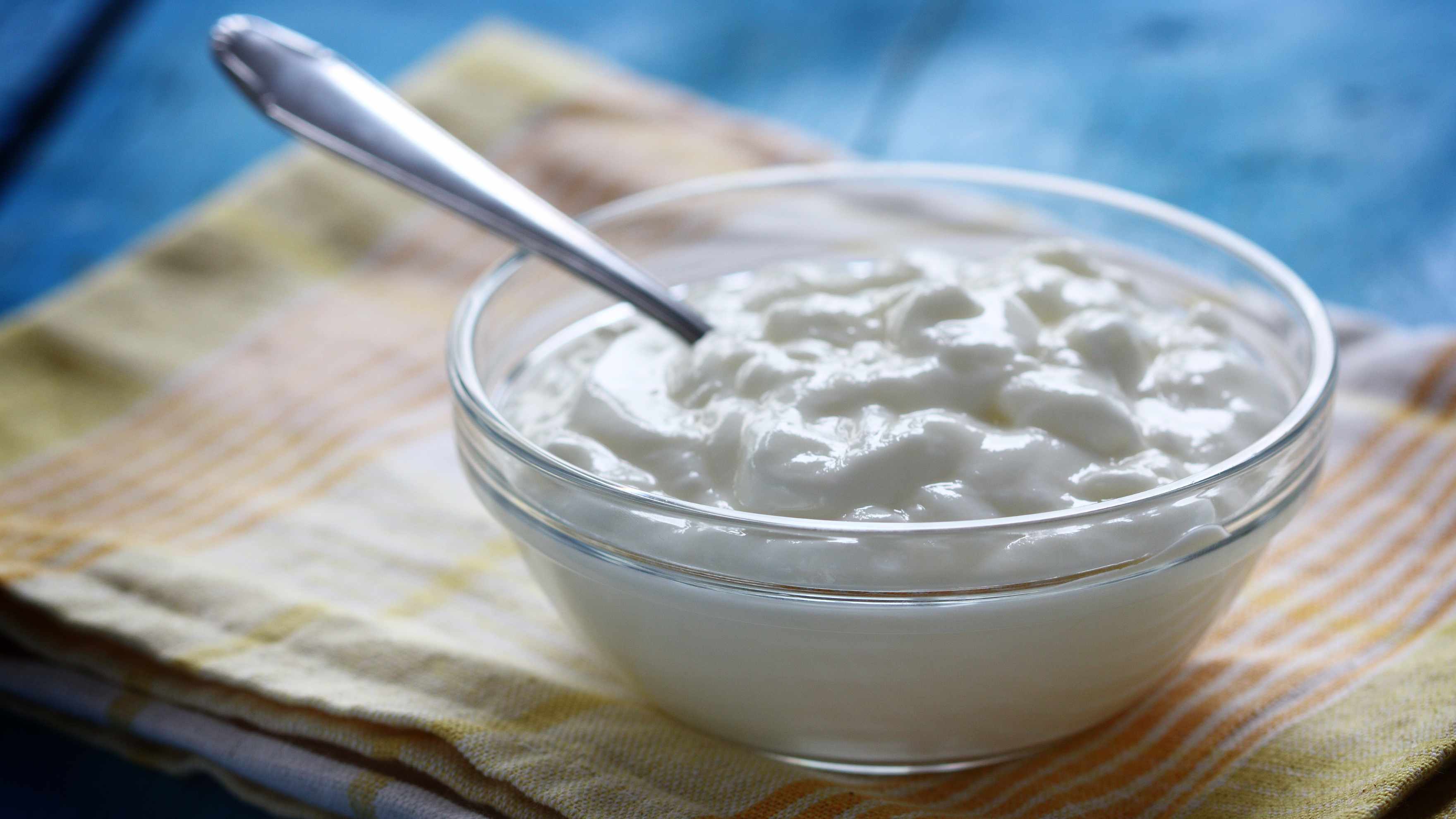 Benefits of curd for hair - the basics