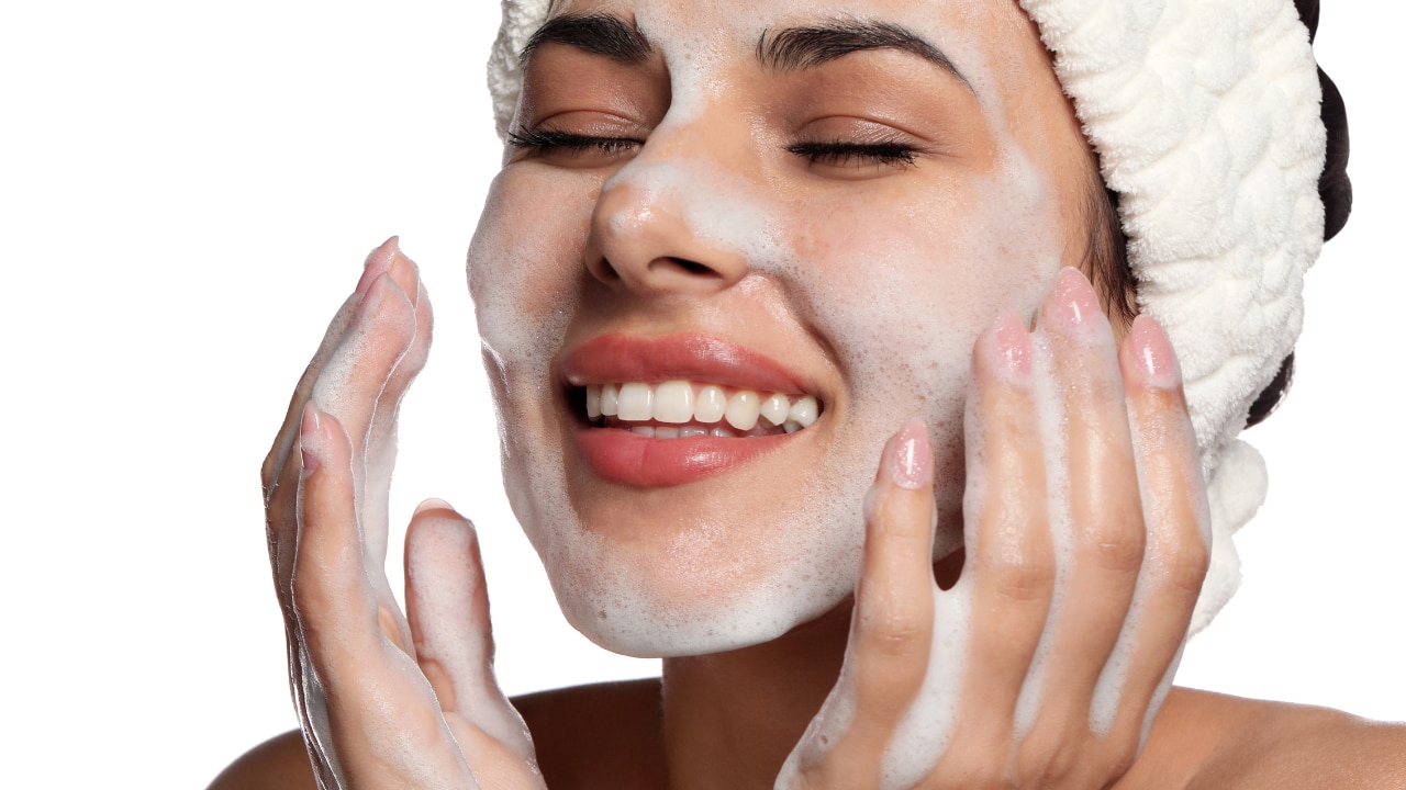 Cleanse and Prep: The Foundation of Your Facial
