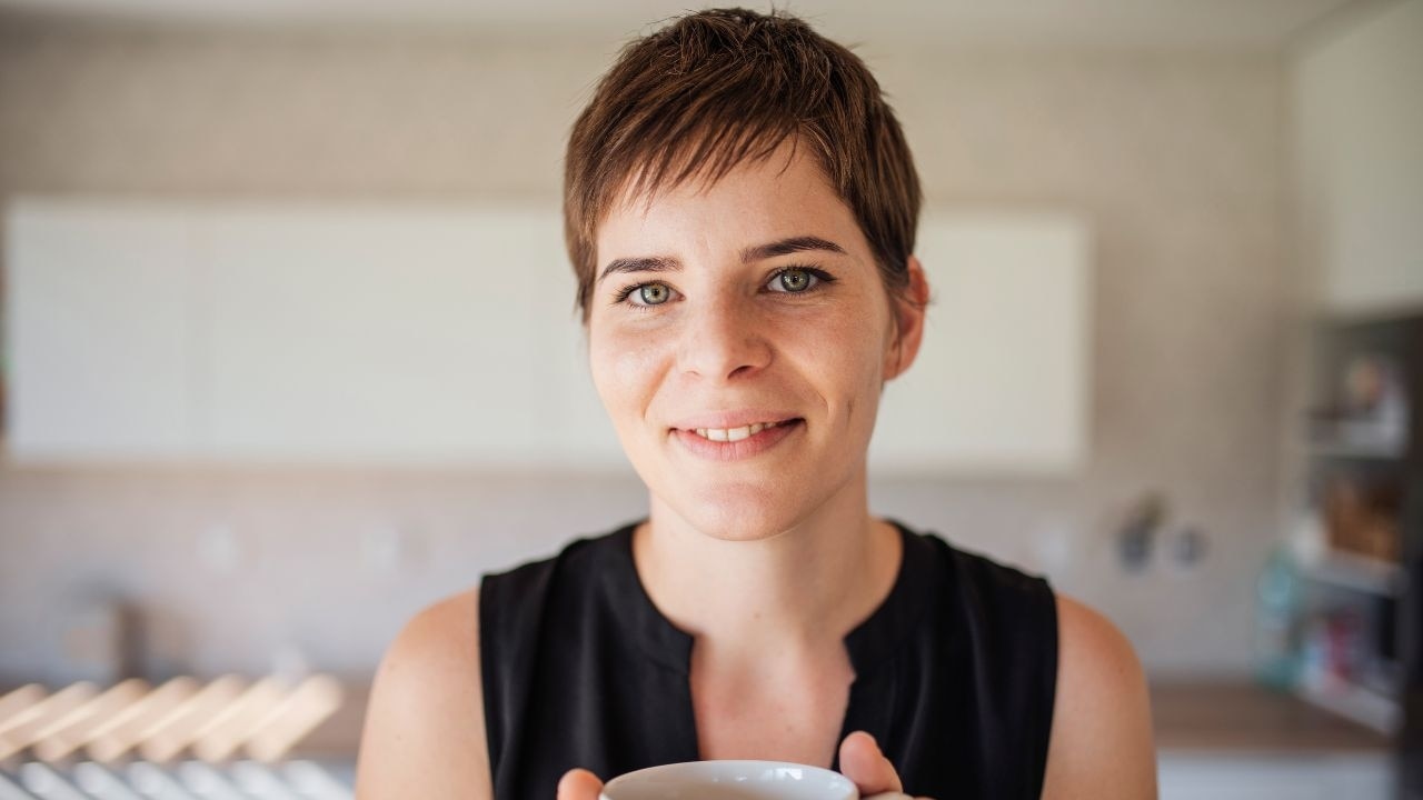 Easy cropped haircut