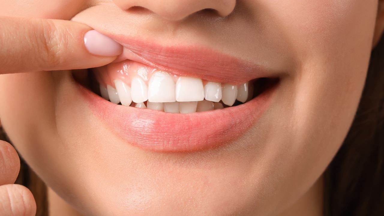 Hydrogen peroxide for teeth