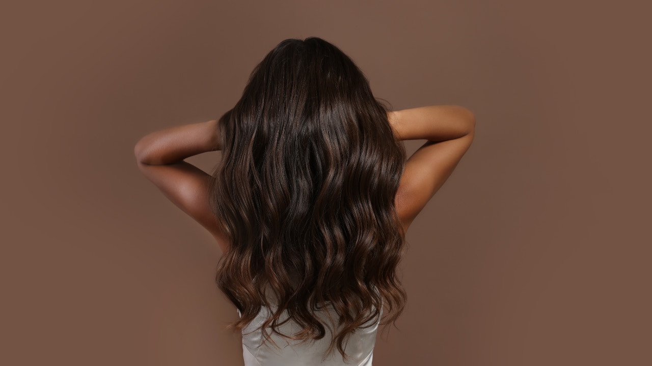 Increases elasticity of hair fibres