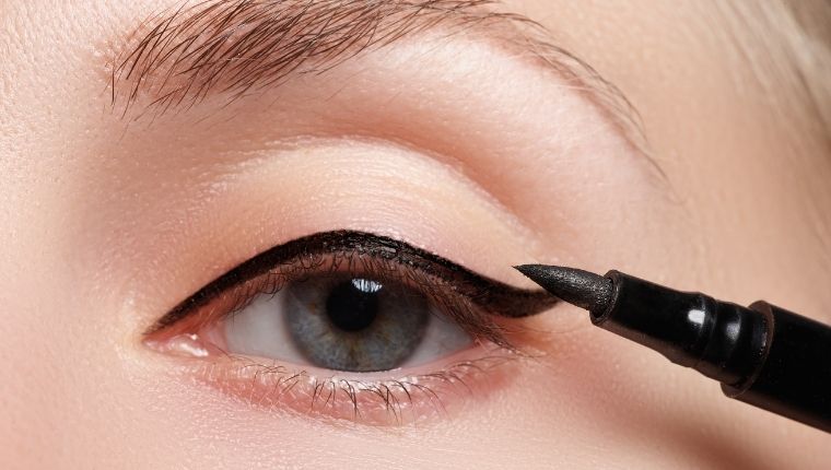 Don’t apply eyeliner on the waterline