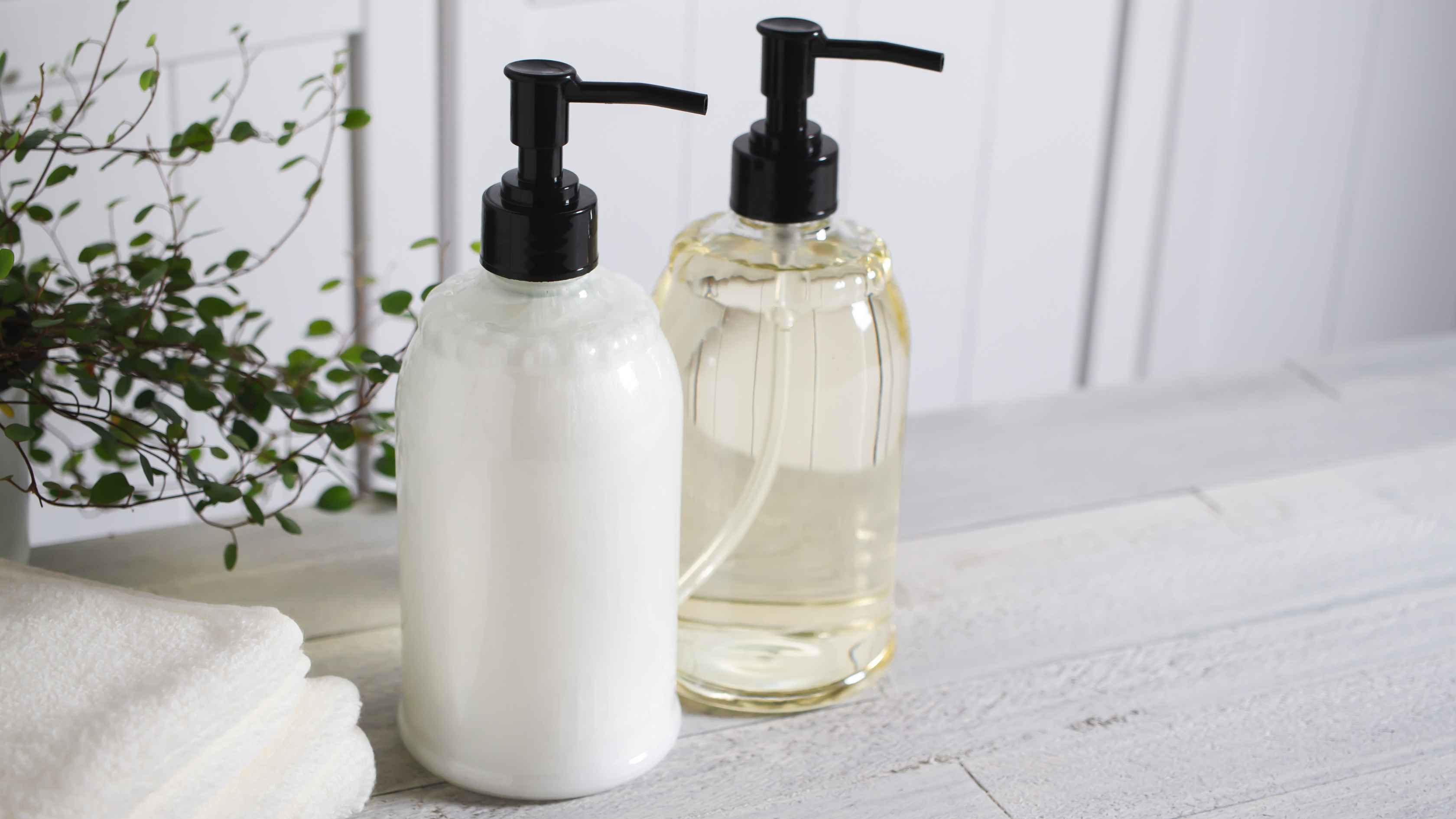 2. Anti-Dandruff Shampoos