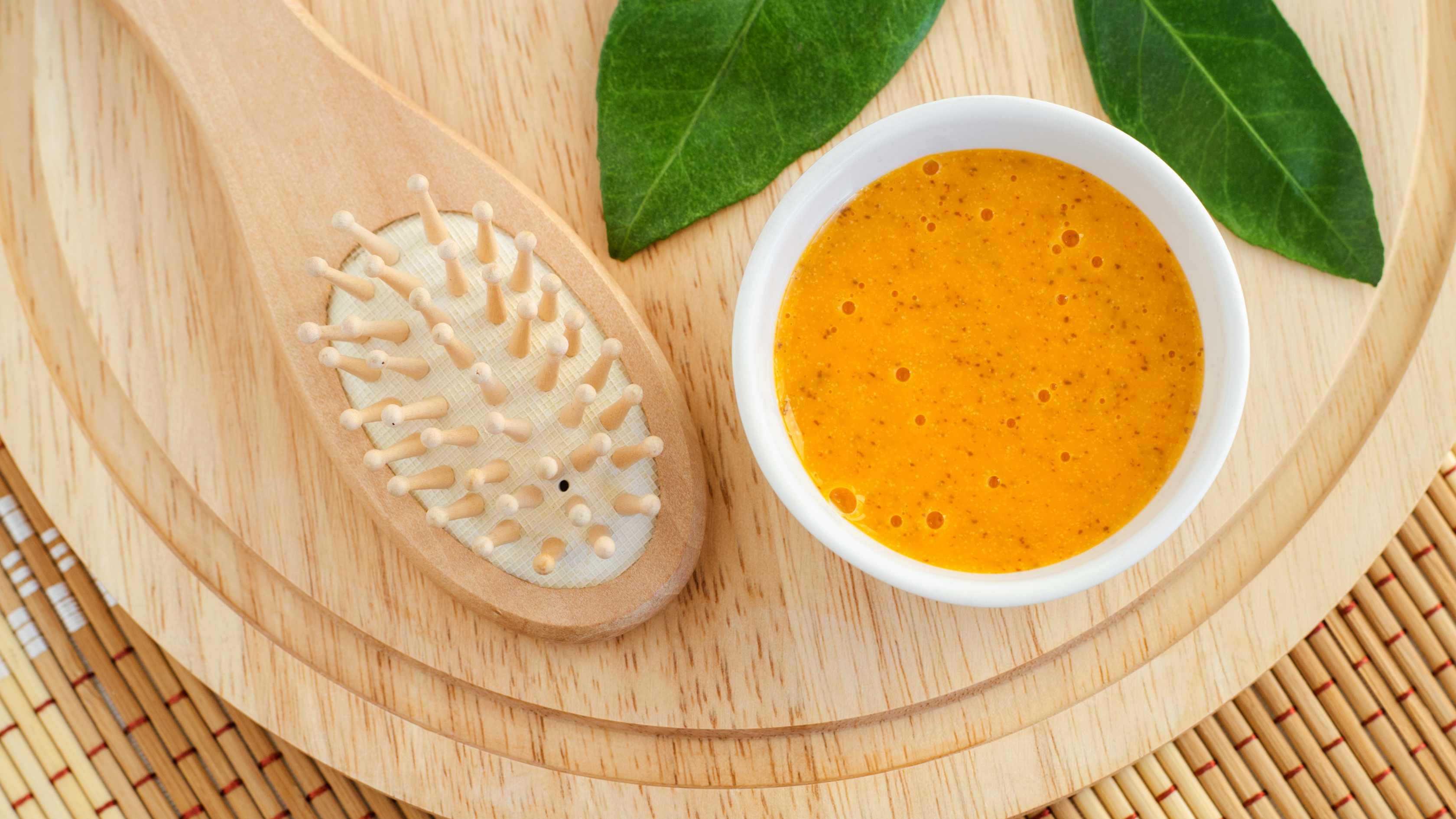 Banana and papaya mask