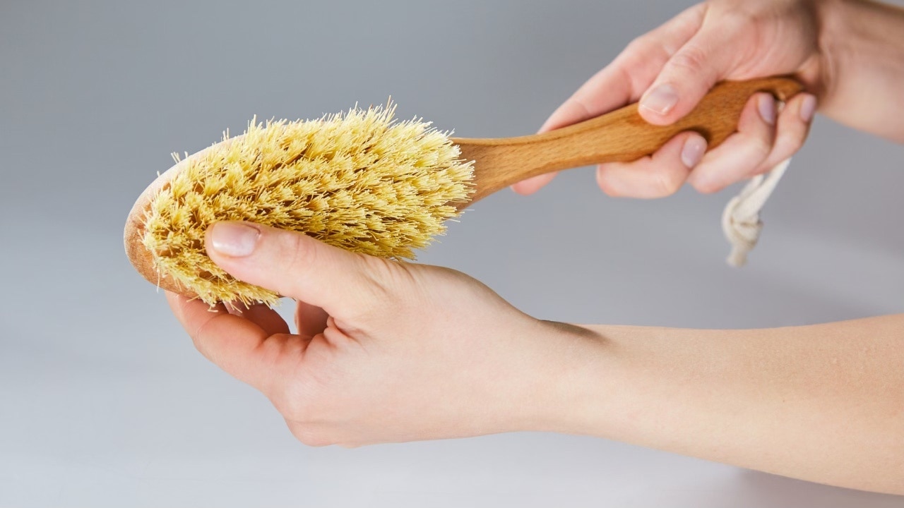 3. Brushes and tools massage