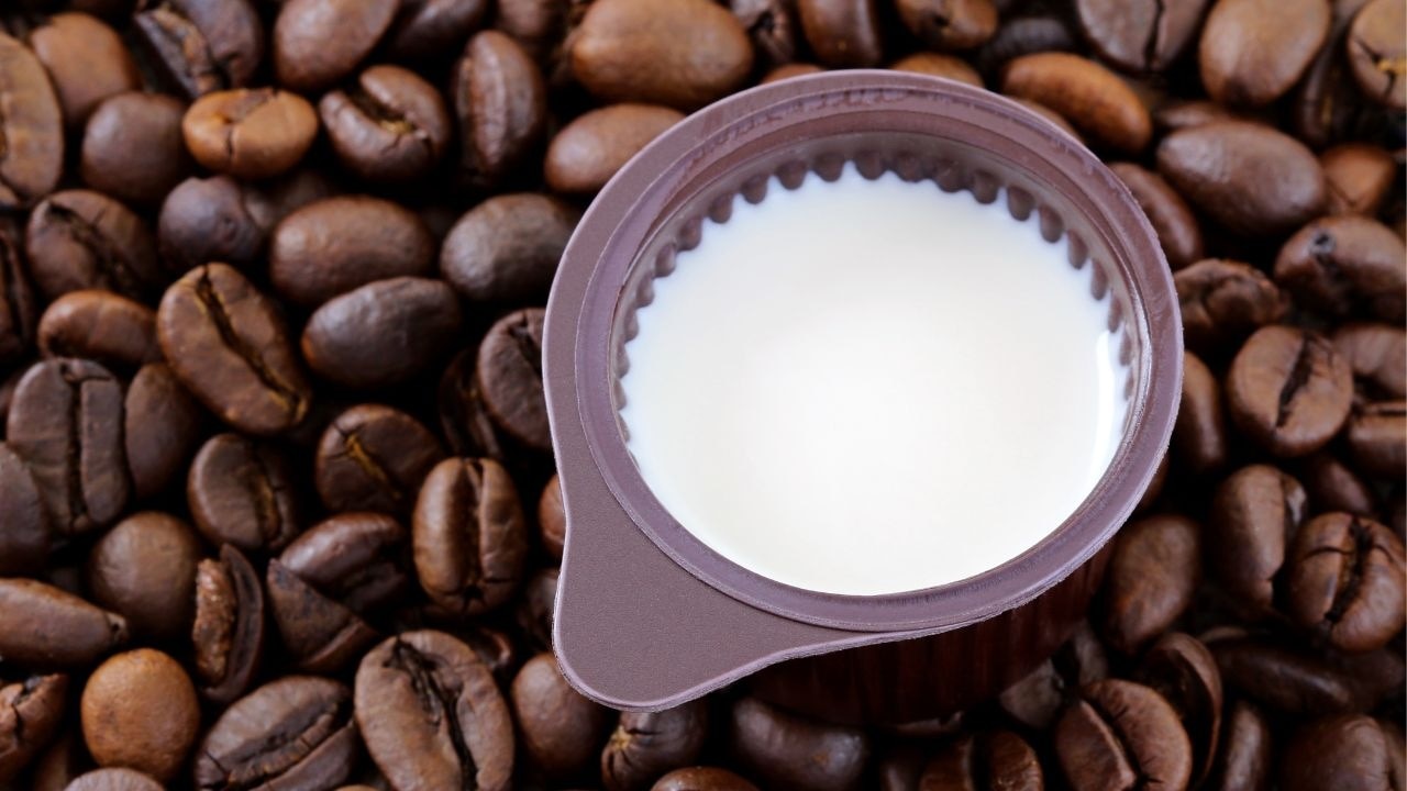 3. Coffee, turmeric and yoghurt