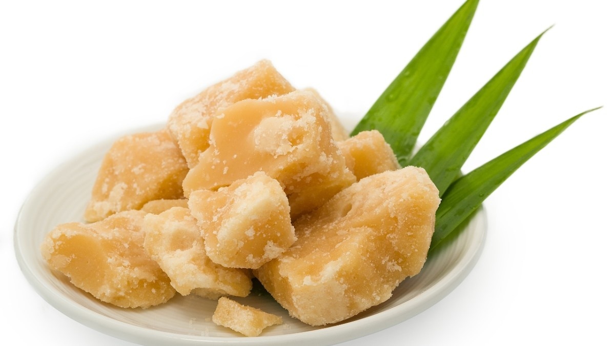 - Coffee and sugar scalp scrub
