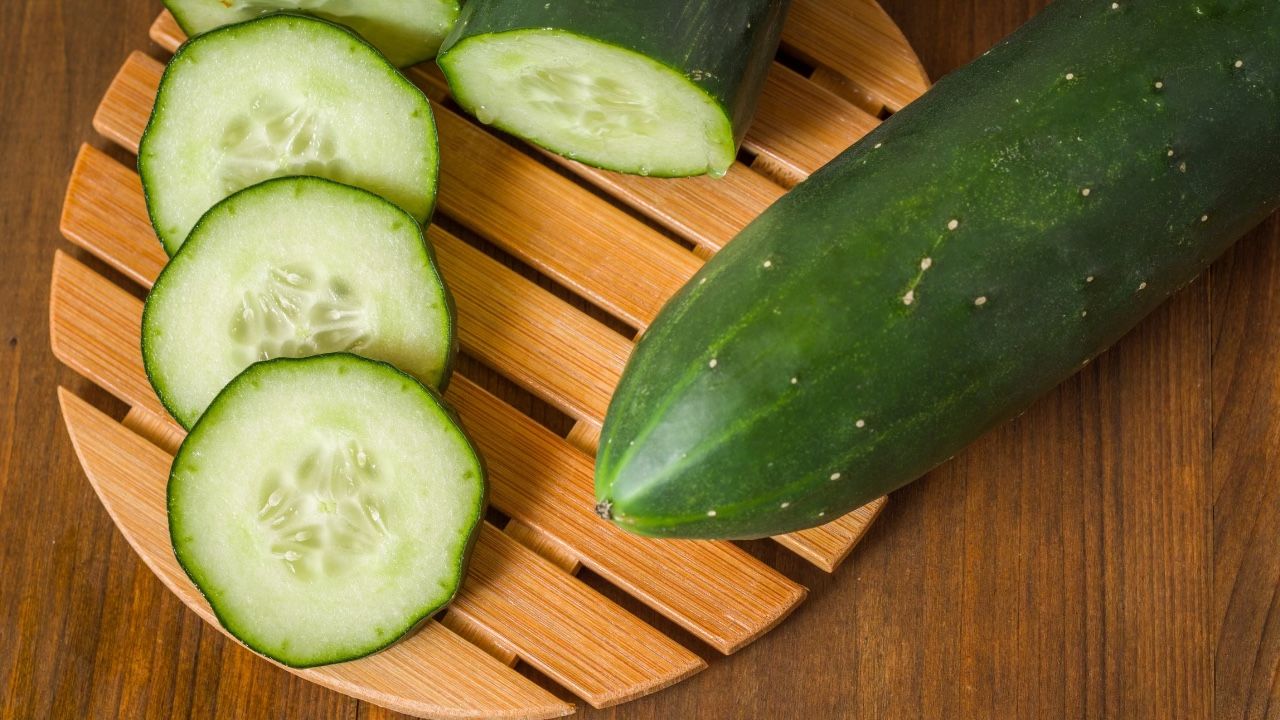 4. Cucumber And Mint Face Mask