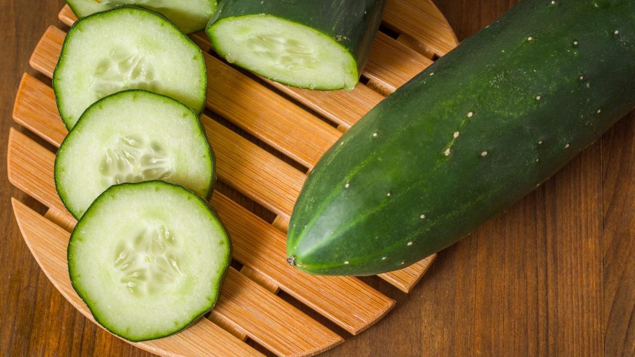 Cucumber with rose water