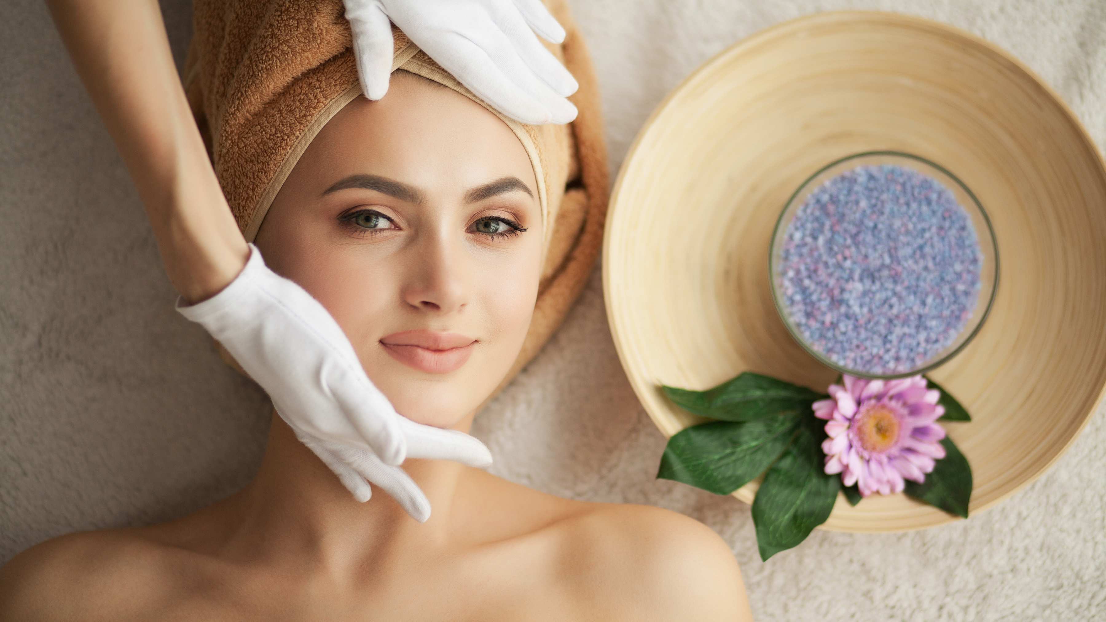 Deep-cleansing-facial-for-oily-skin