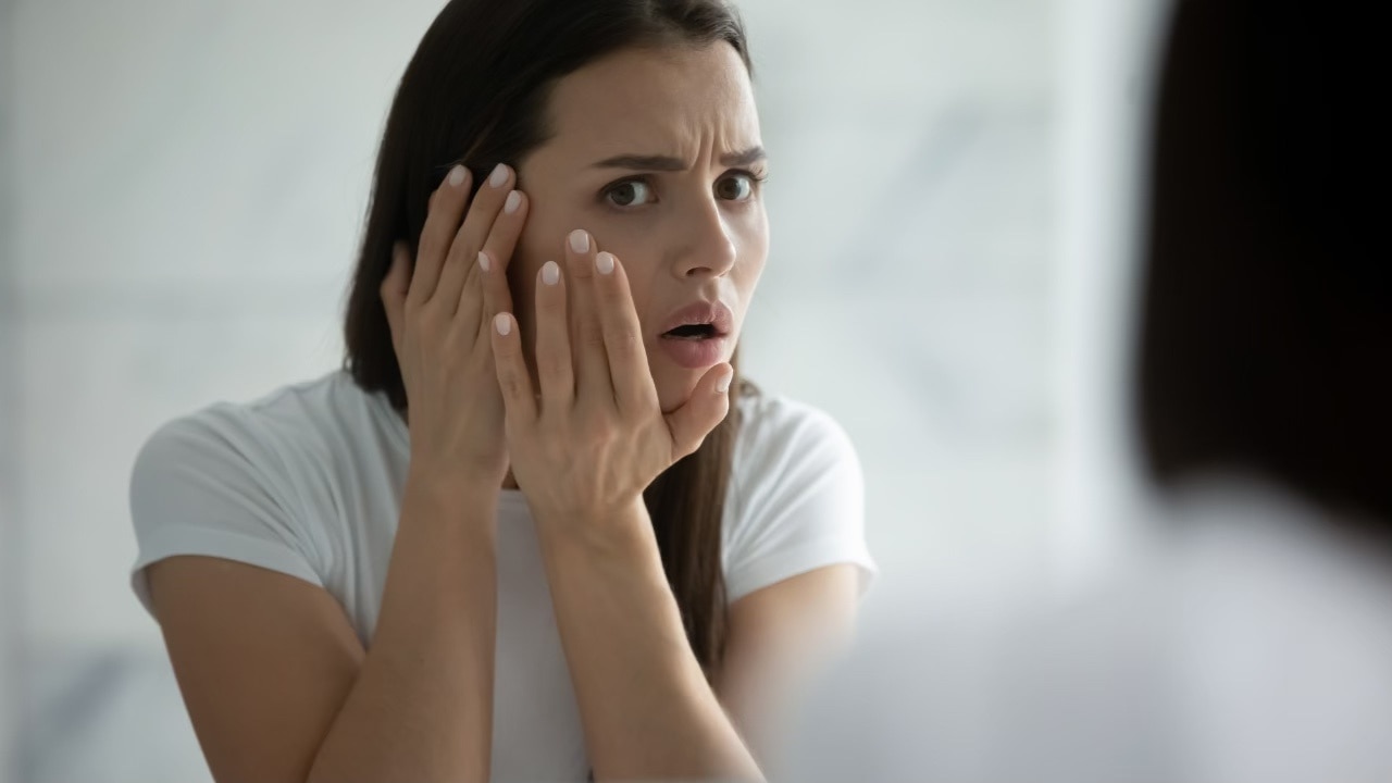 Fights off severe skin conditions