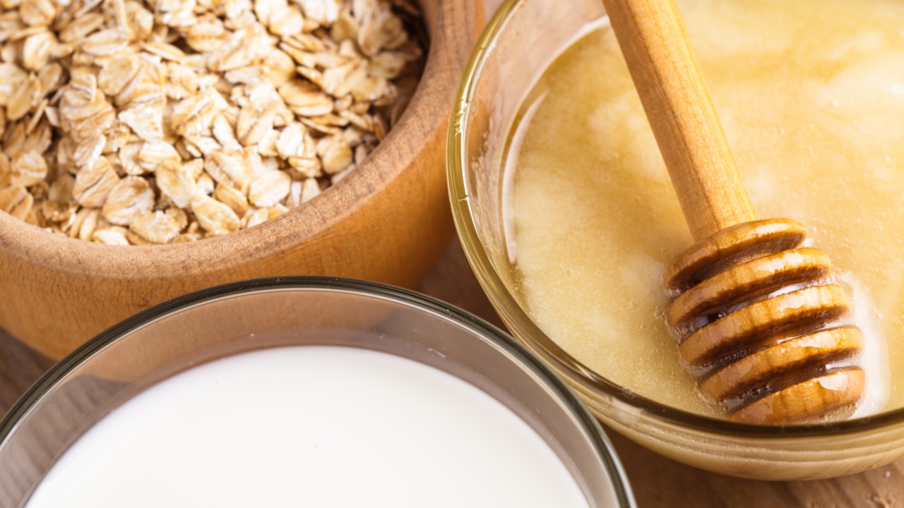 Honey face pack with raw milk