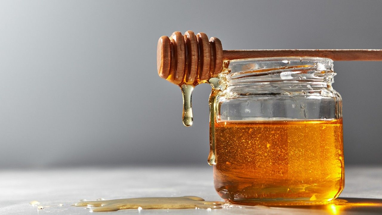 5. Honey for freckles