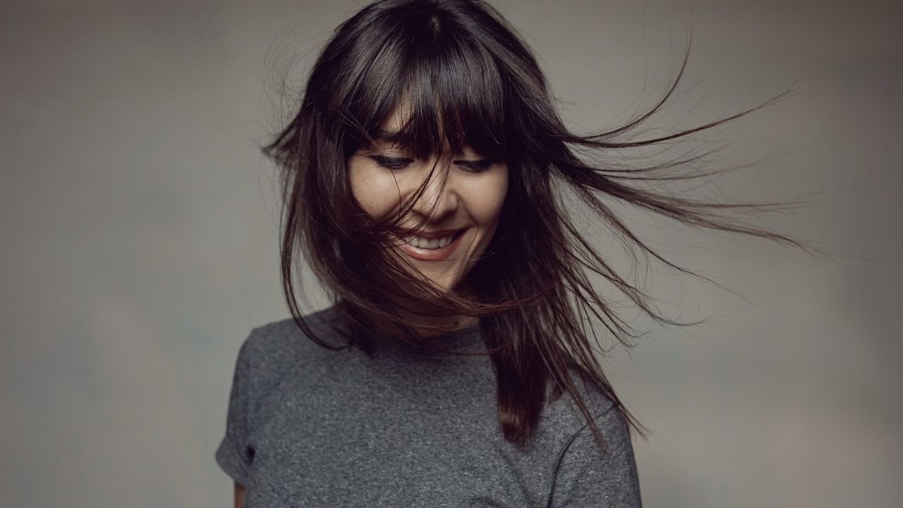 How to Cut Curtain Bangs
