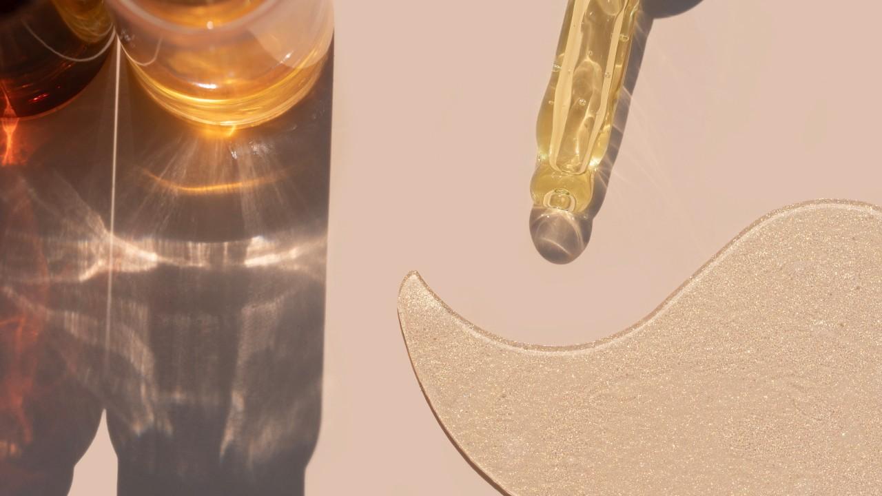 How does vitamin D help your skin