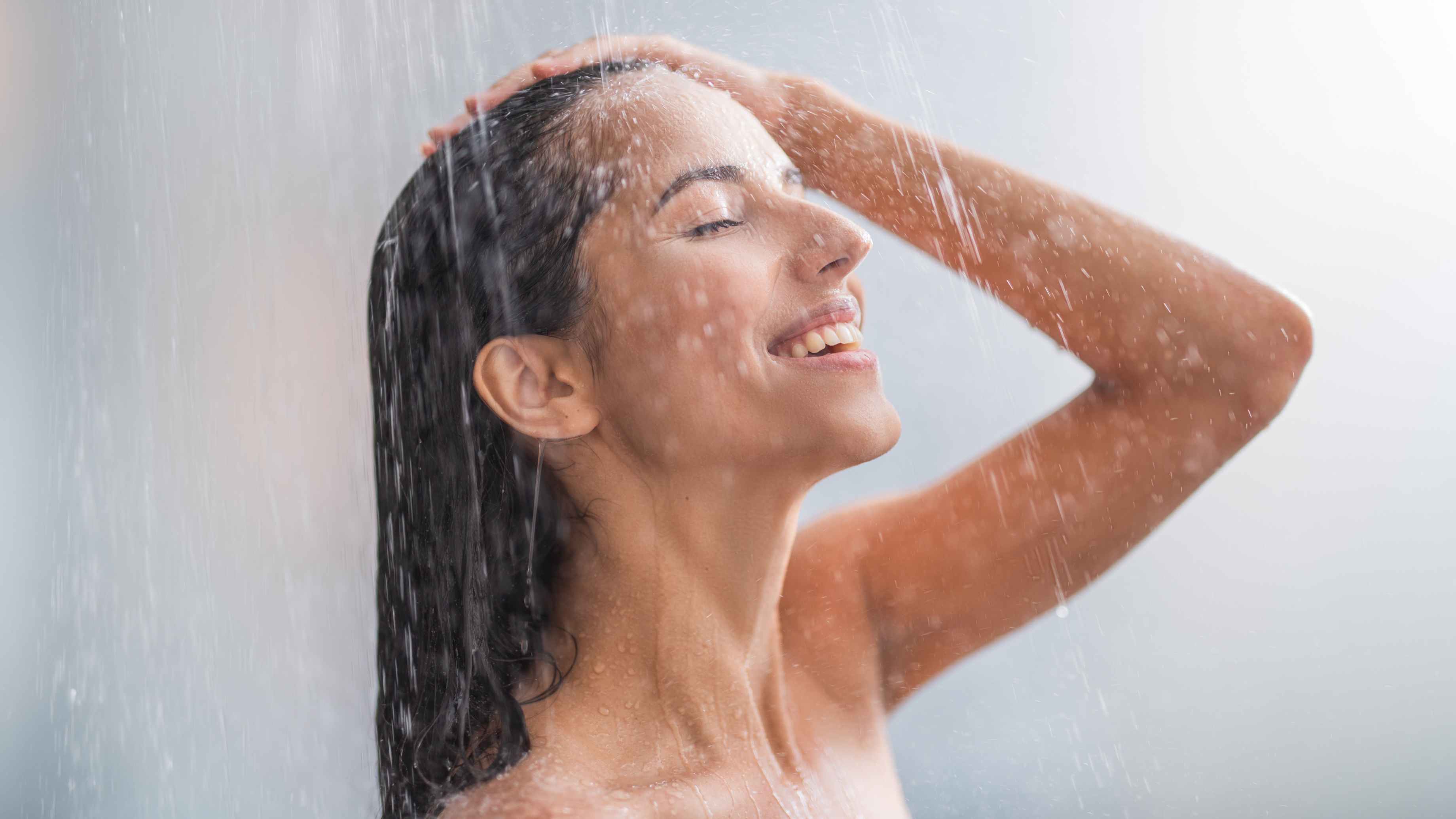 Shower Immediately After Swimming to Prevent Acne