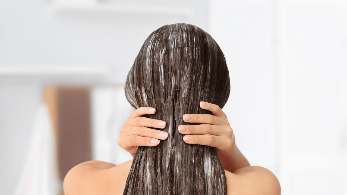 Best Conditioners For Dry And Frizzy Hair In 2025