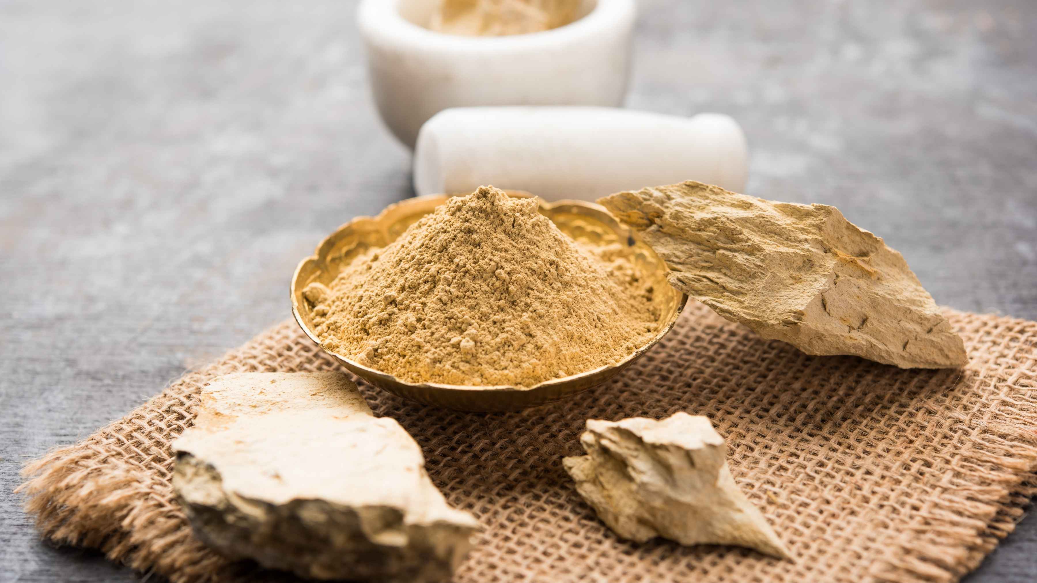 Multani-Mitti-face-pack-benefits