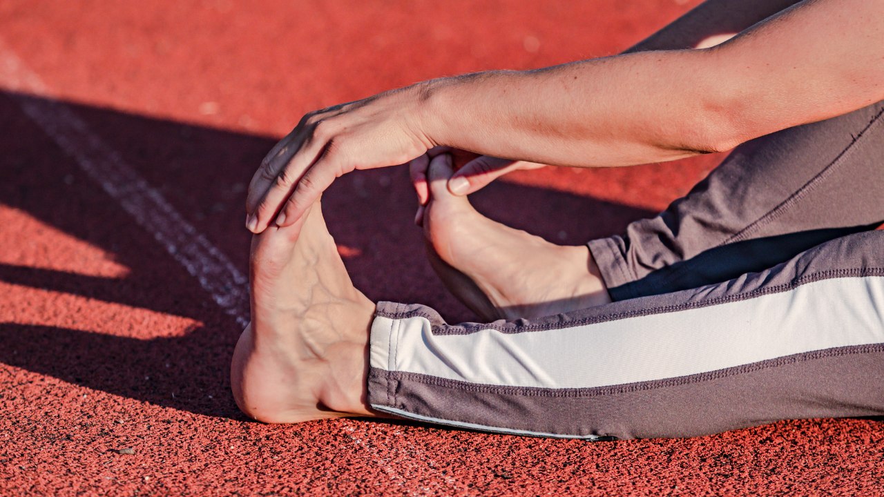 4. Prevents foot injuries