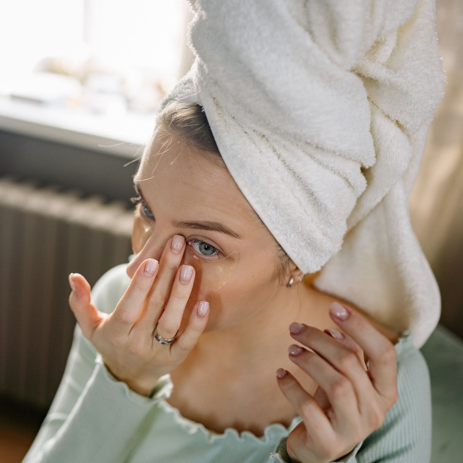 Rose Water for Dark Circles and Puffy Eyes: The Glow-Up Your Eyes Deserve