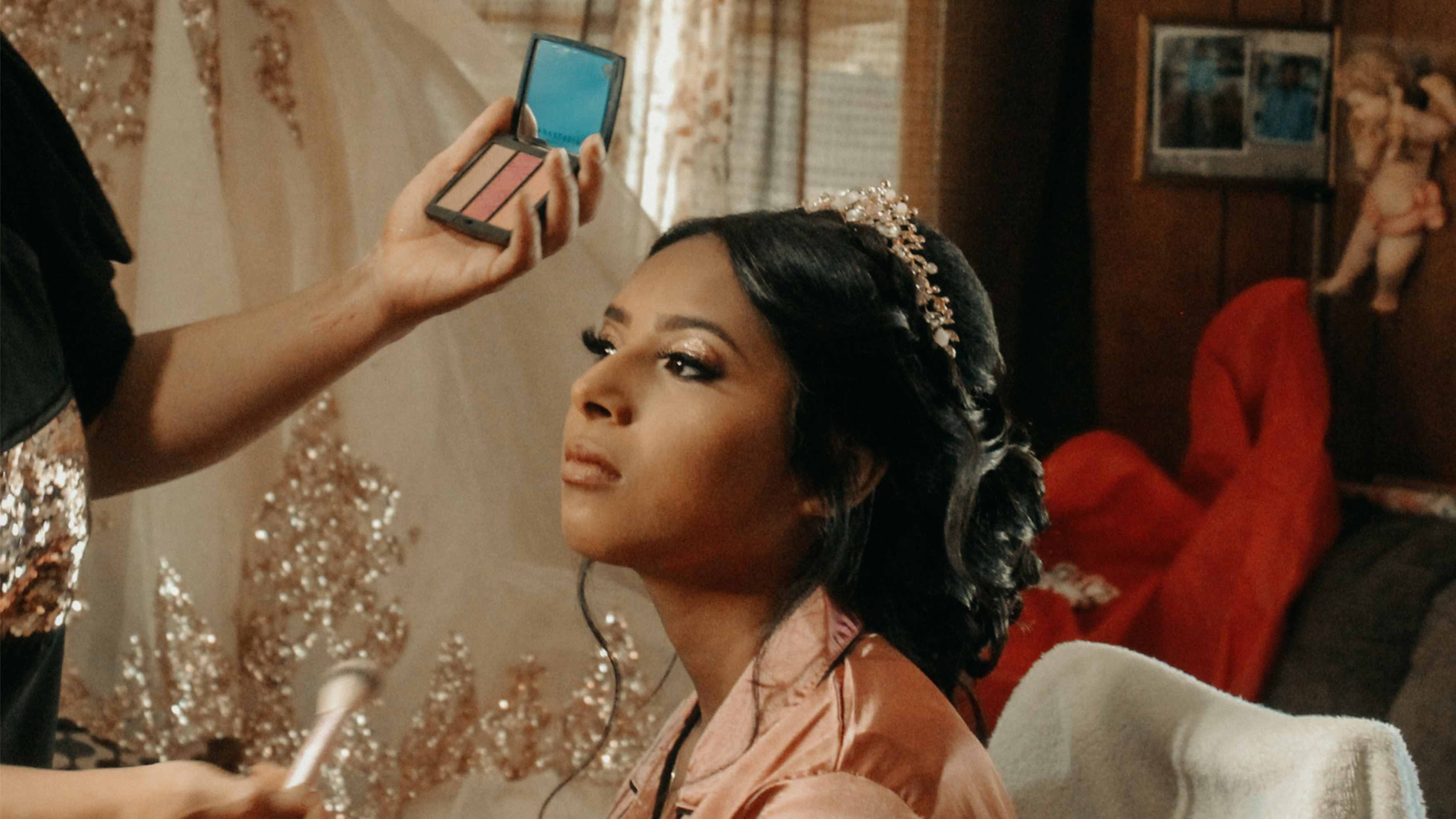 Seasonal Tips for the Best Wedding Makeup
