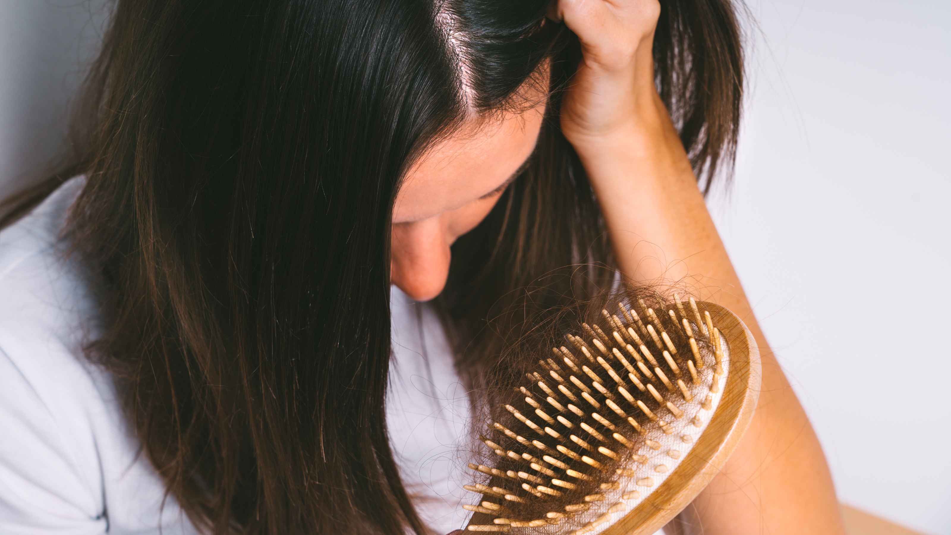 Who can benefit from mesotherapy for hair