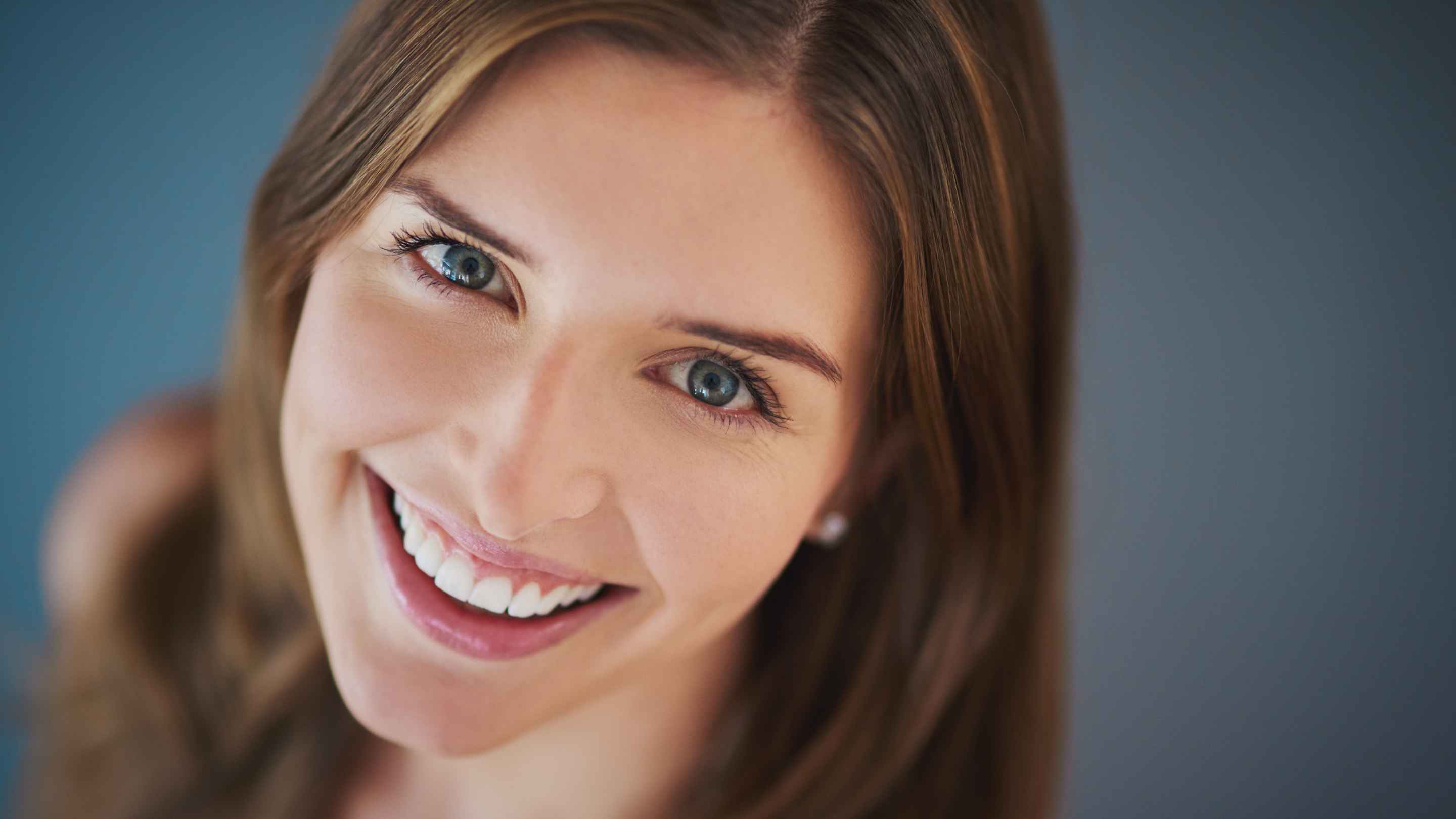 Tips To Get Naturally Beautiful Eyes Without Using Any Makeup