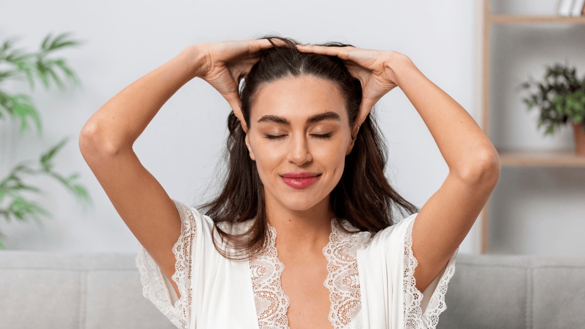 20 Simple Ways To Get Rid Of An Oily Scalp