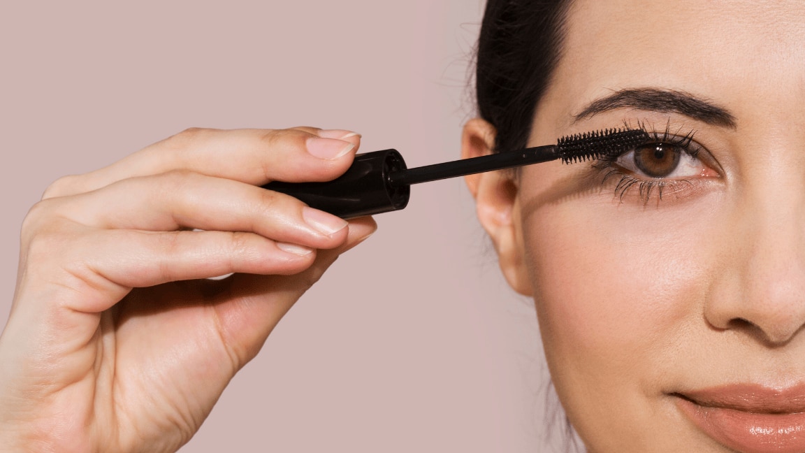Deal With Dried Up Mascara: Hacks And Tips