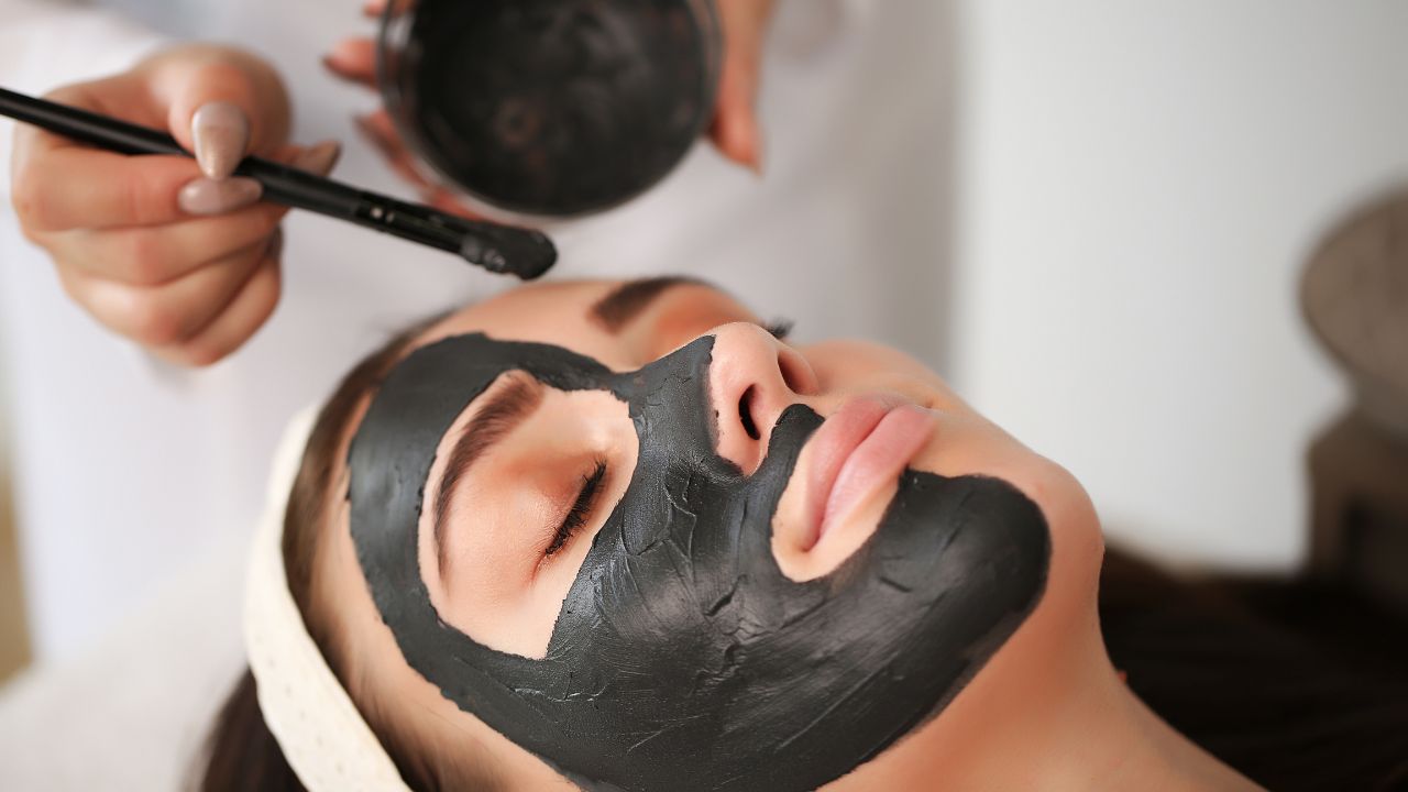Best types of facial for pimples