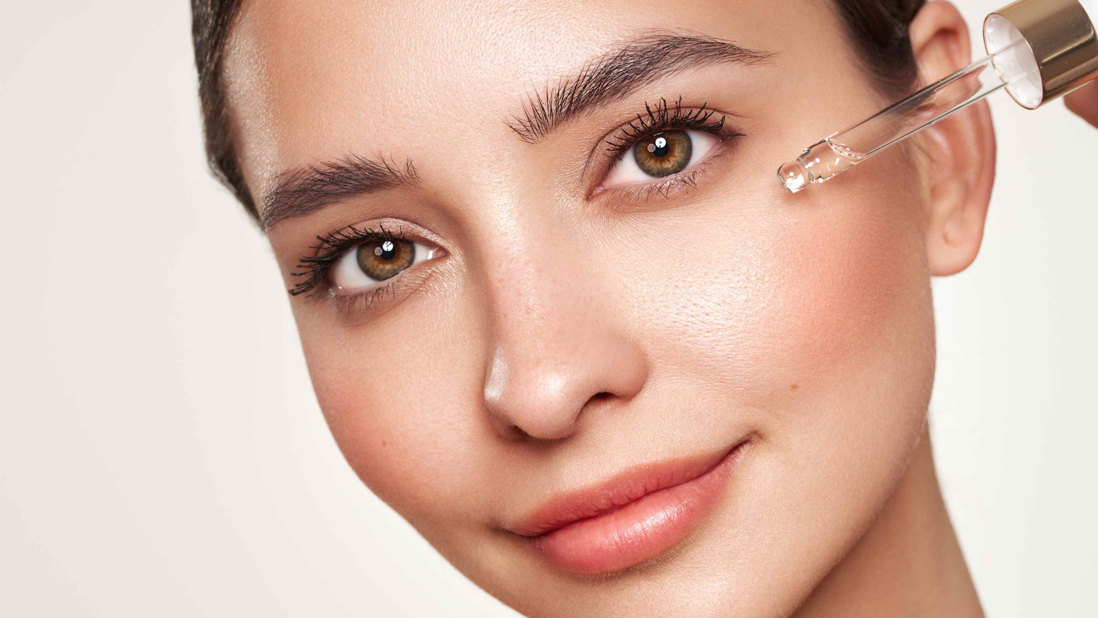 Treats Melasma