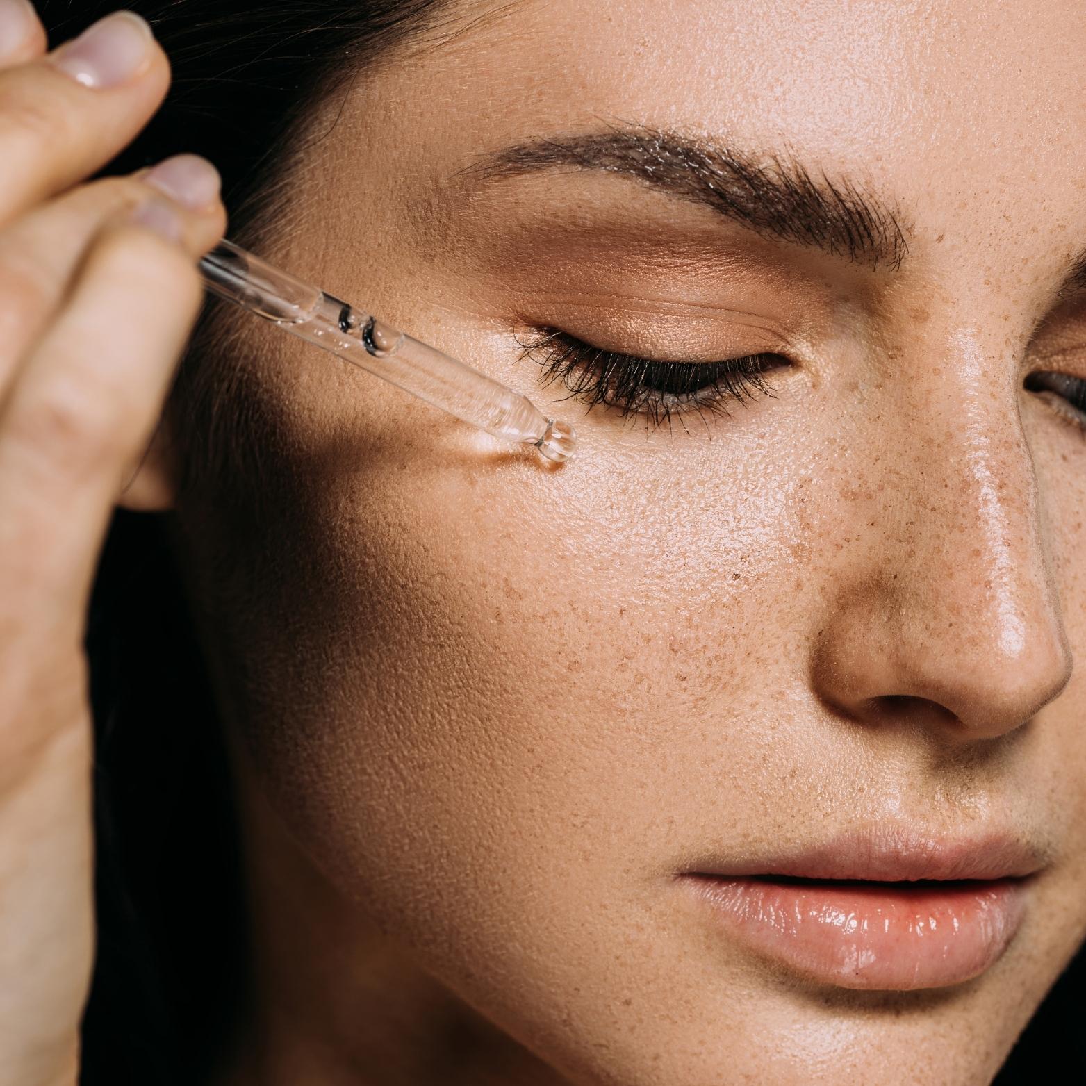 Homemade Face Serum for Every Skin Concern: Glow-Boosting Recipes You Need to Try