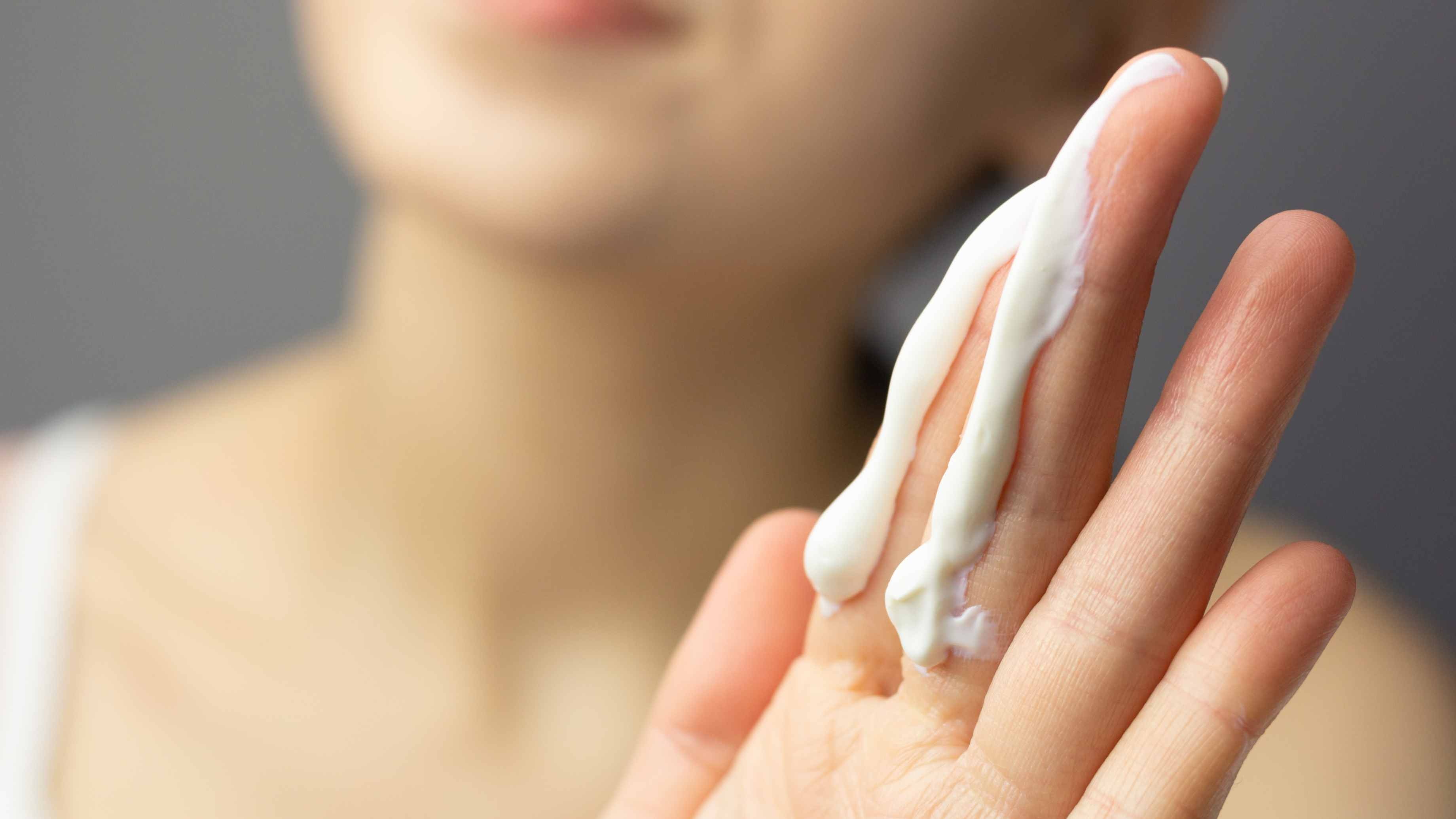 Pro Tips to Make Sunscreen Your Favourite Step