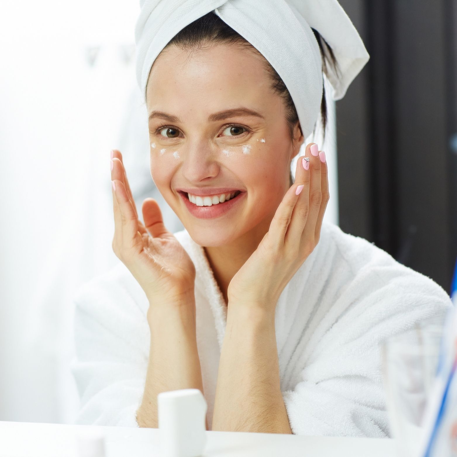 Build Your Skincare Routine: Step-by-Step Morning & Night Care by Skin Type