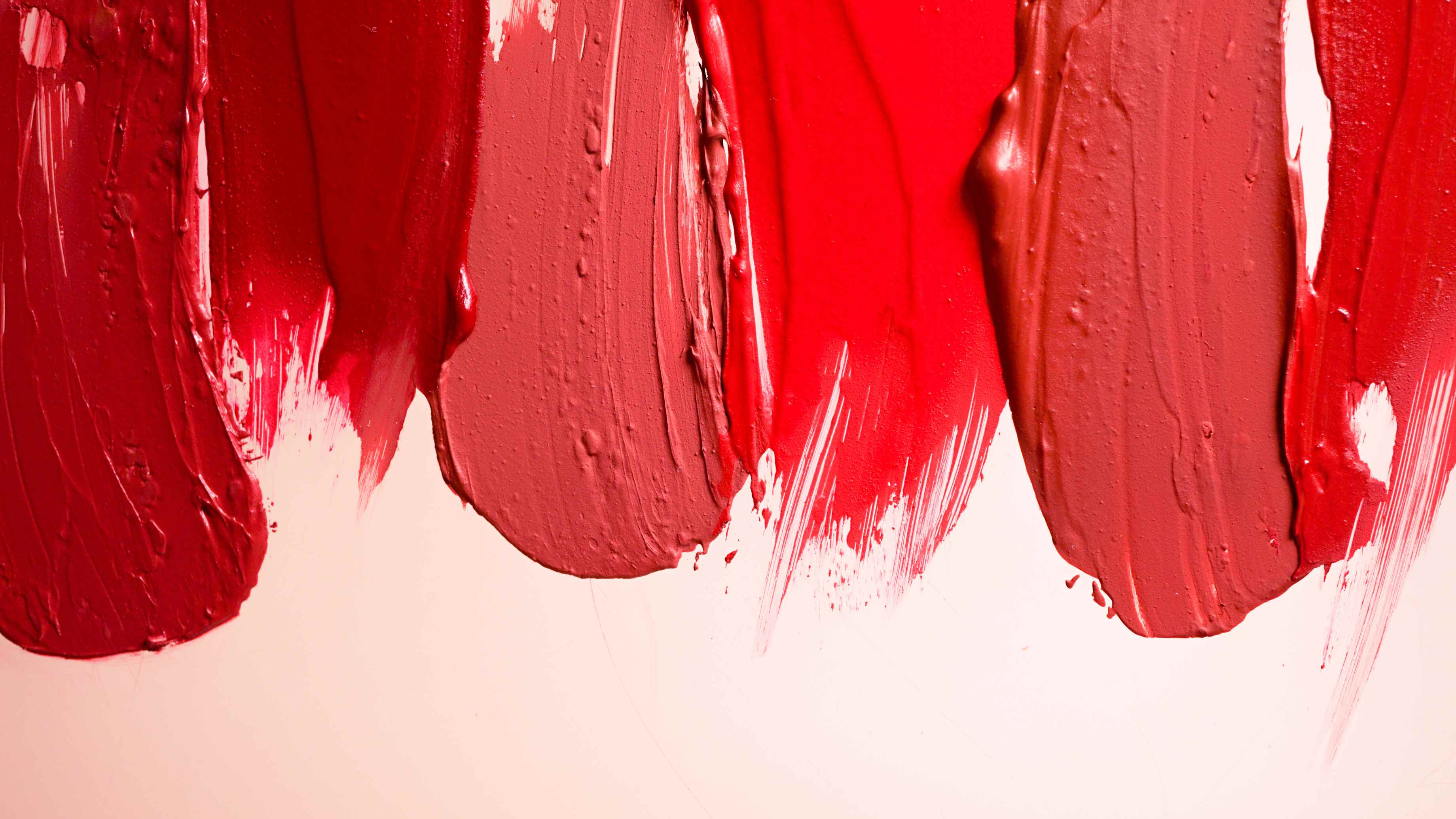 Types of Lipstick Finishes for Dusky Skin