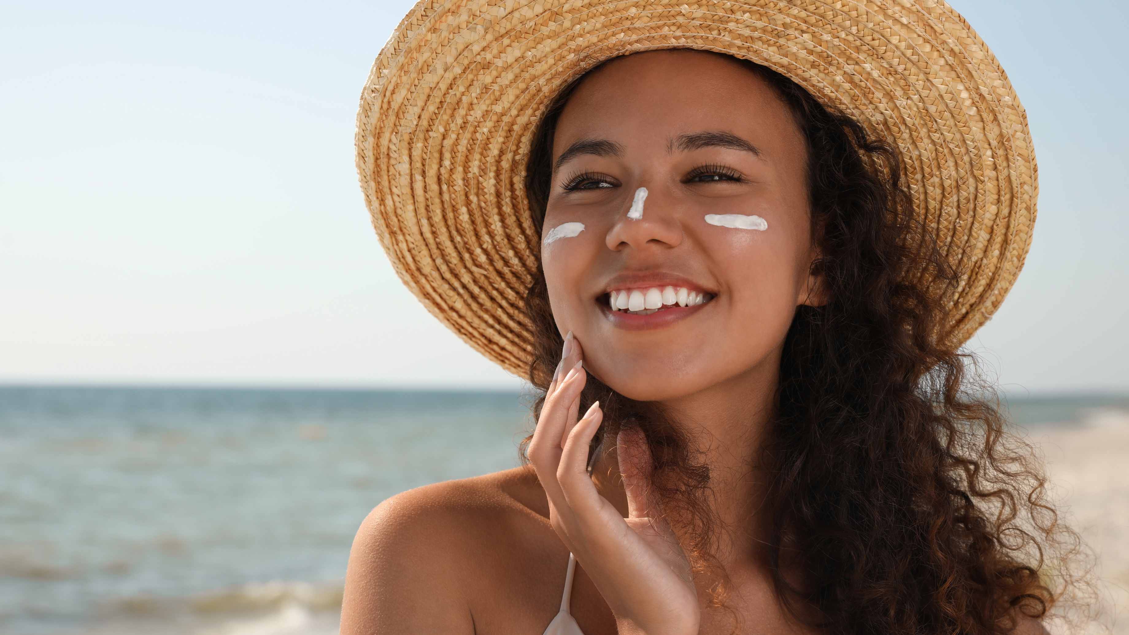 Non-Comedogenic Sunscreen Benefits for Acne-Prone & Oily Skin