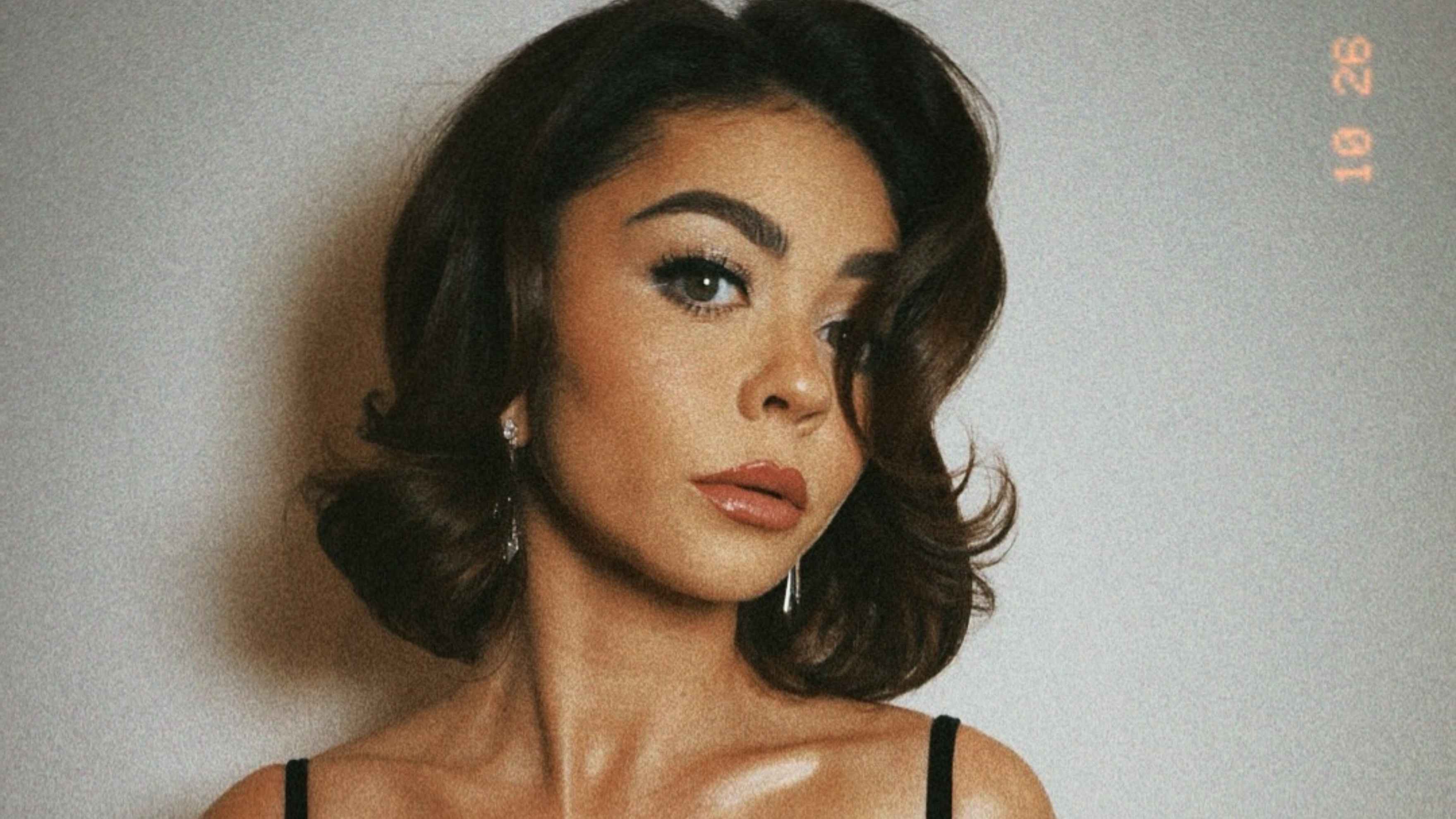 Oval Face