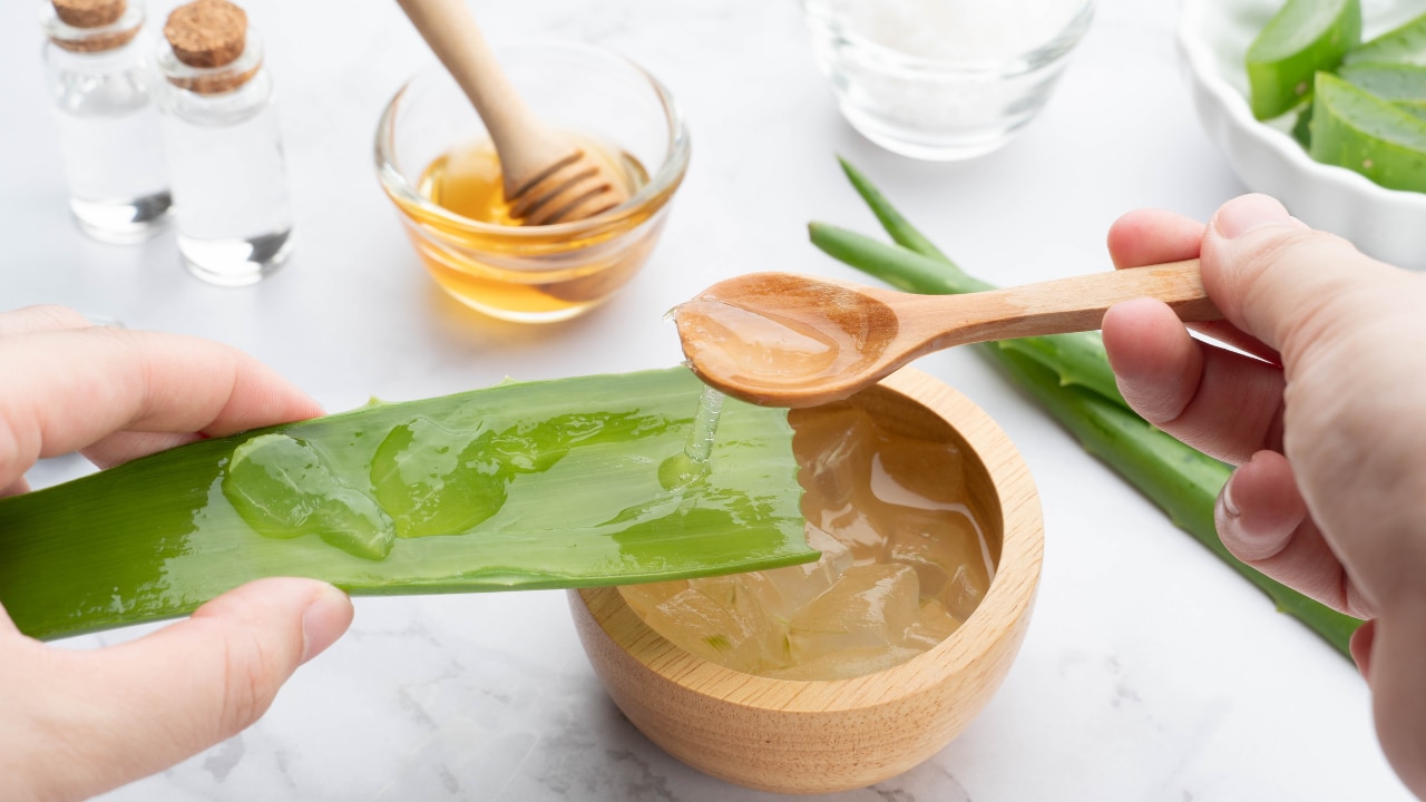 Aloe Vera Hair Mask for Dandruff
