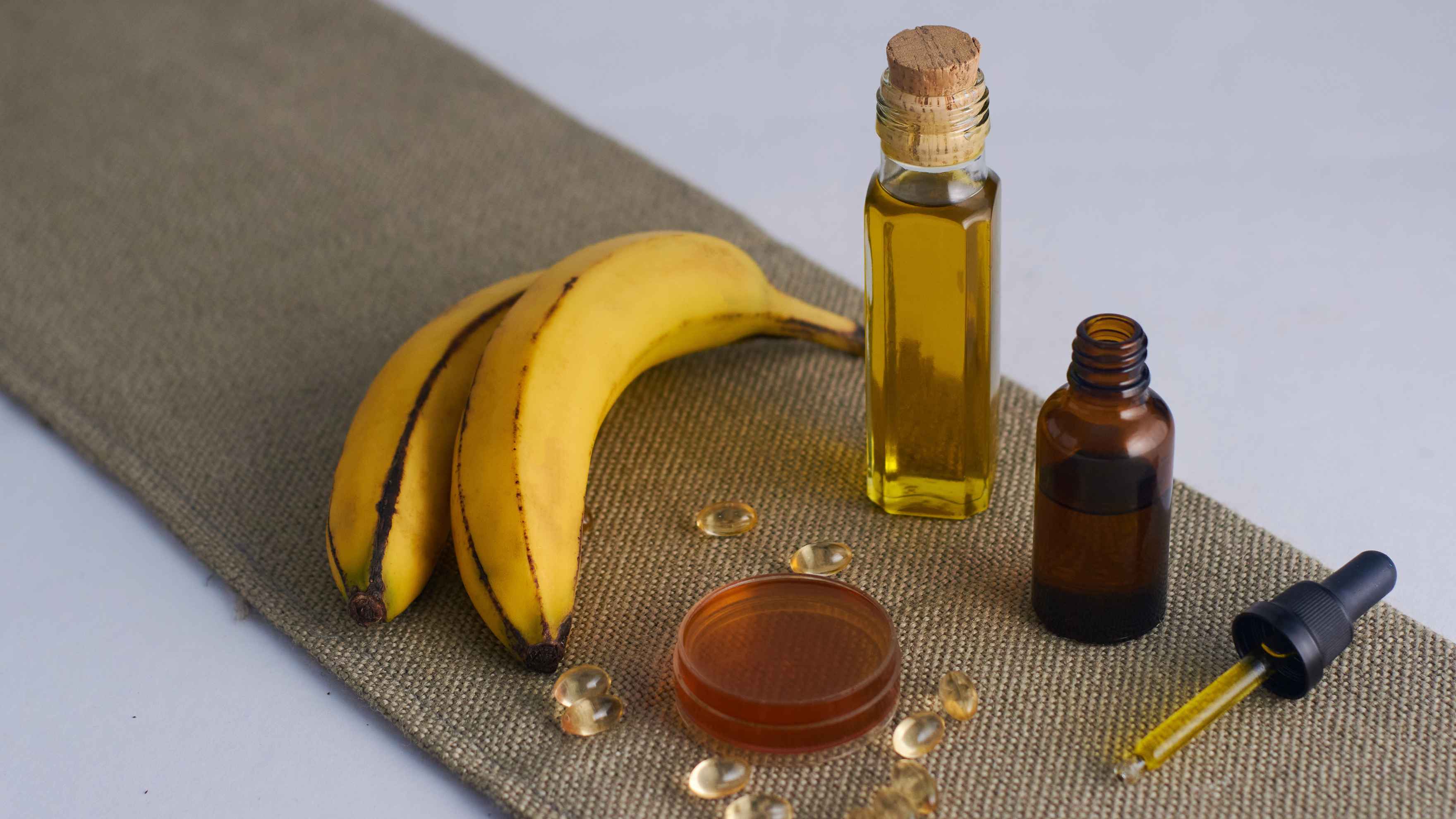 Banana + Olive Oil Mask