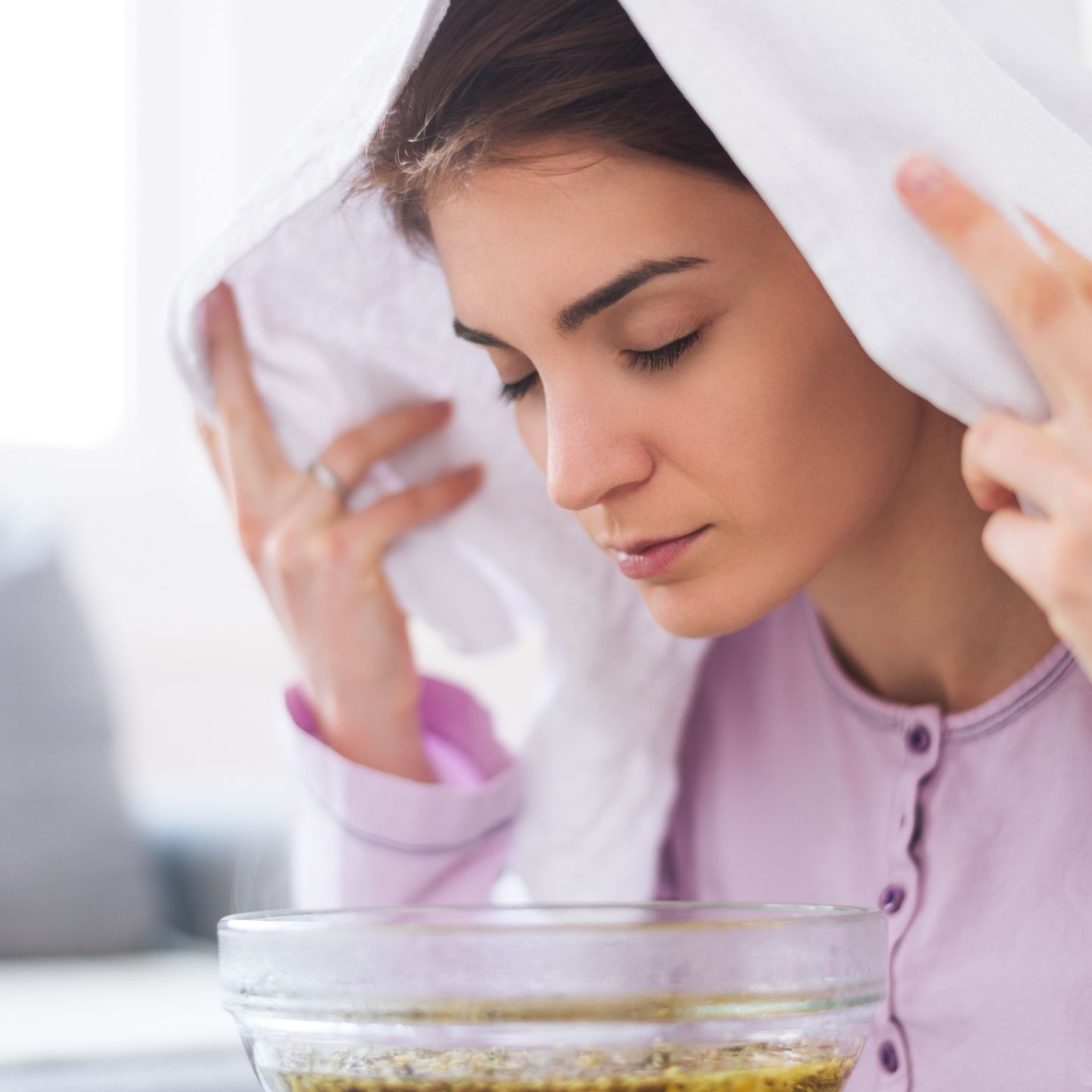 Benefits of Steaming Face: How to Do It Properly and What to Do After
