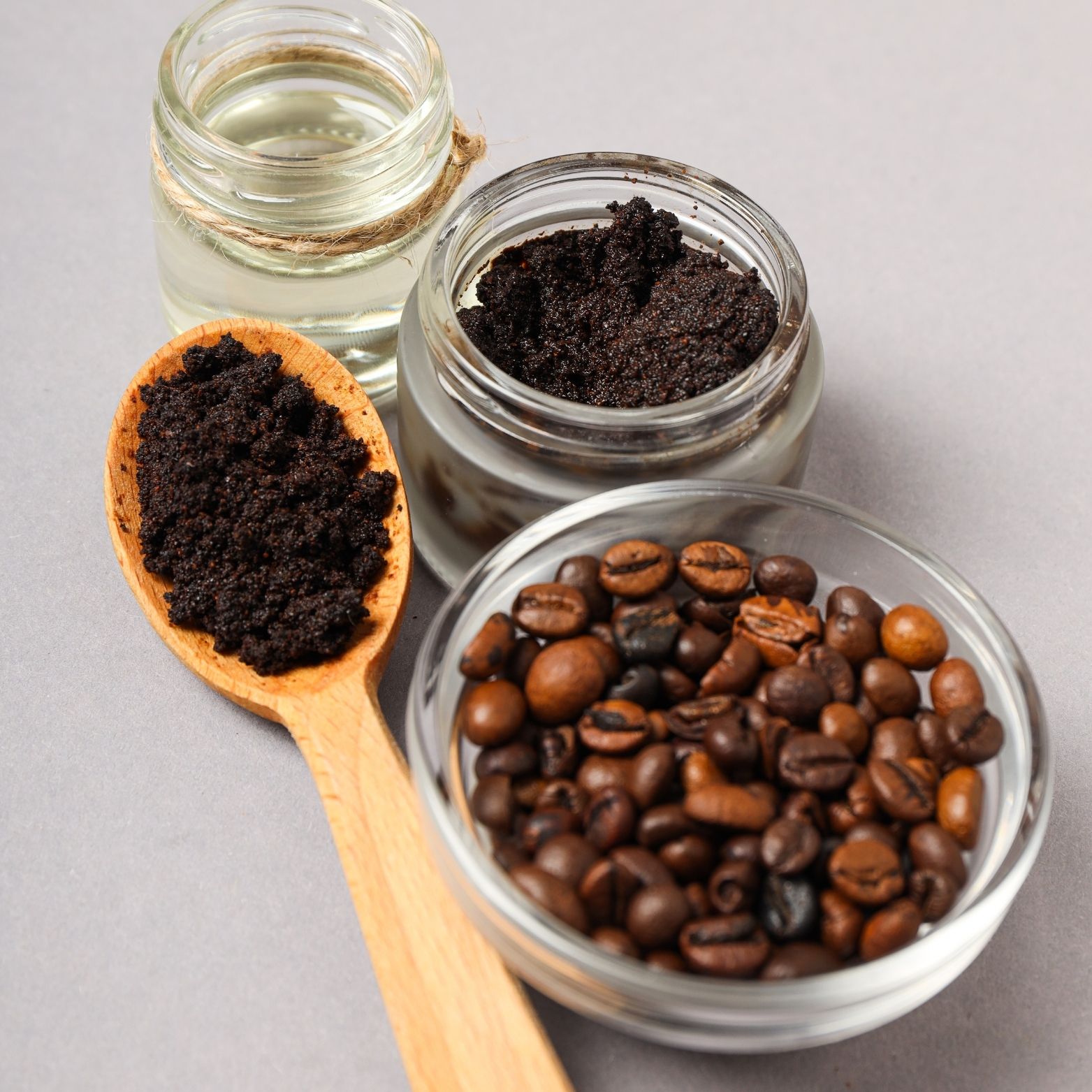 Coffee Face Pack for Glowing Skin: Benefits, Recipes & How to Use for Glowing  Skin