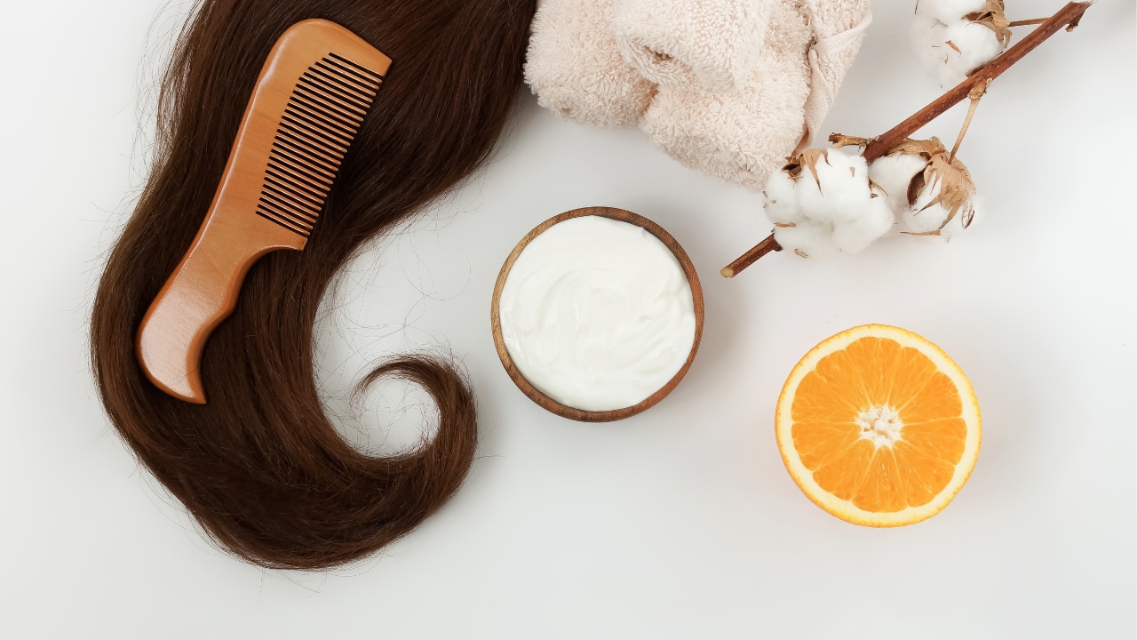 Curd Hair Mask for Dandruff 